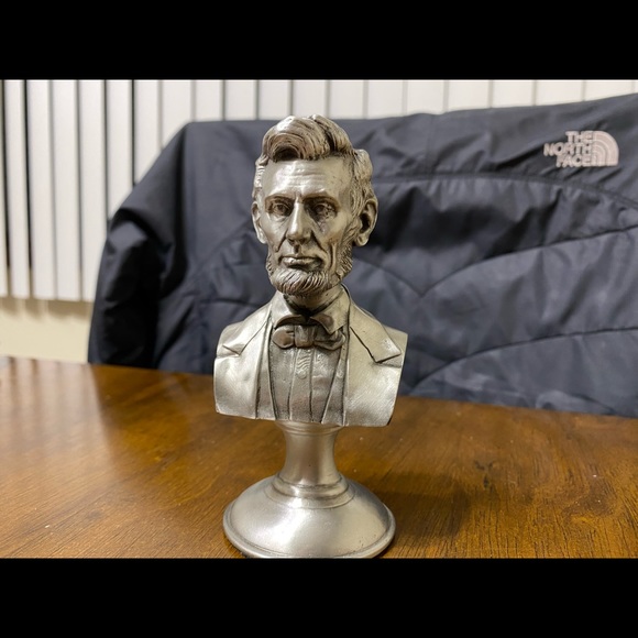 Abraham Lincoln bust - Pewter - Picture 6 of 6